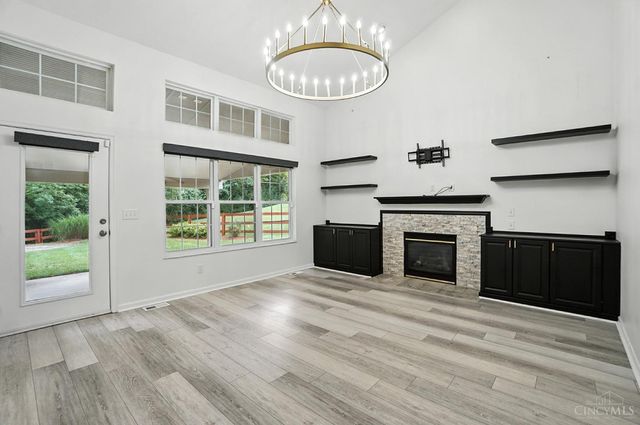 4870 Highland Oaks Drive, Green Twp, OH 45248