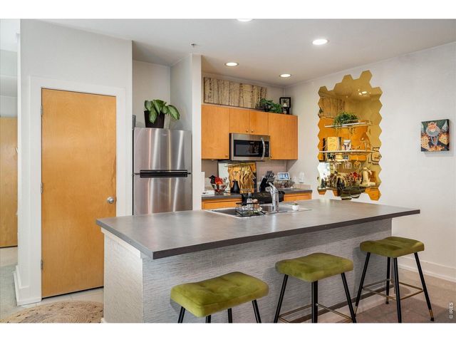 801 Confidence Dr 2, Longmont, CO 80504