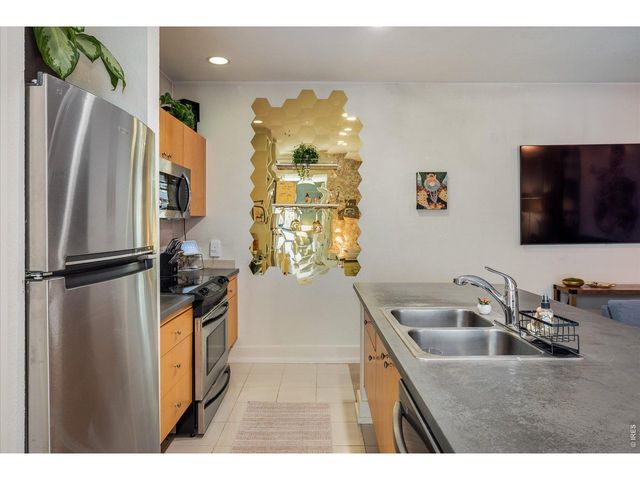 801 Confidence Dr 2, Longmont, CO 80504