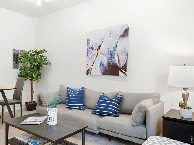 801 Confidence Dr 2, Longmont, CO 80504