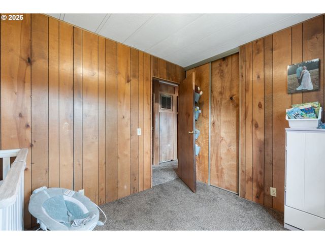 400 A St, Dallesport, WA 98617