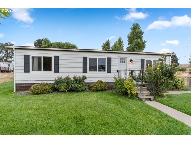 400 A St, Dallesport, WA 98617