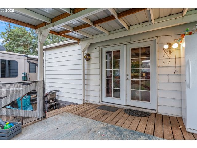 400 A St, Dallesport, WA 98617