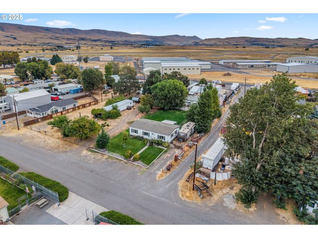 400 A St, Dallesport, WA 98617