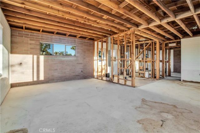 7985 Deer Trail, Yucca Valley, CA 92284