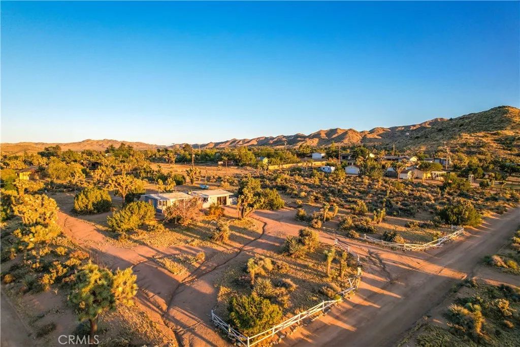 7985 Deer Trail, Yucca Valley, CA 92284