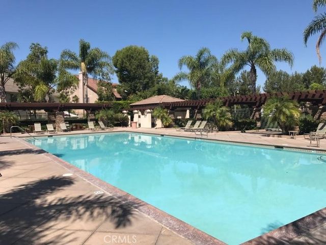 143 Autumn Leaf, Mission Viejo, CA 92692