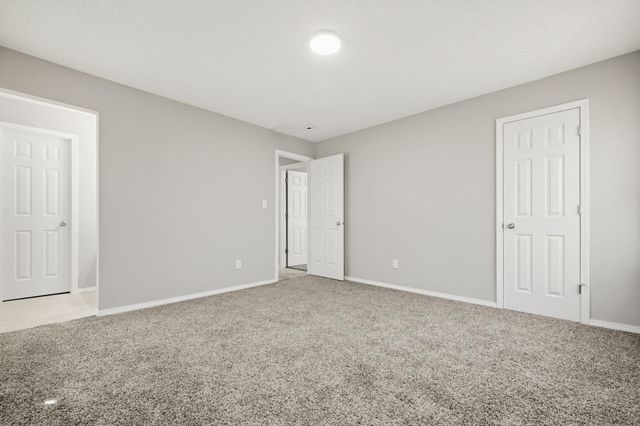 646 S Fort Avenue, Springfield, MO 65806