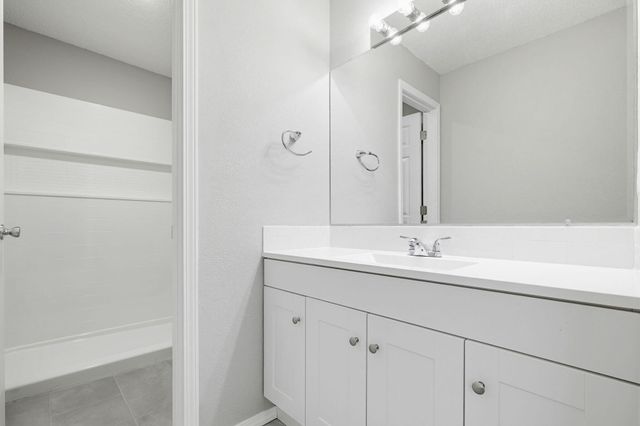 646 S Fort Avenue, Springfield, MO 65806