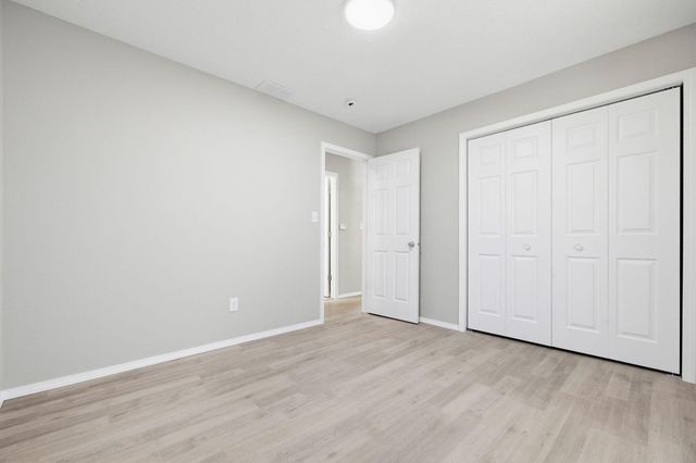 646 S Fort Avenue, Springfield, MO 65806