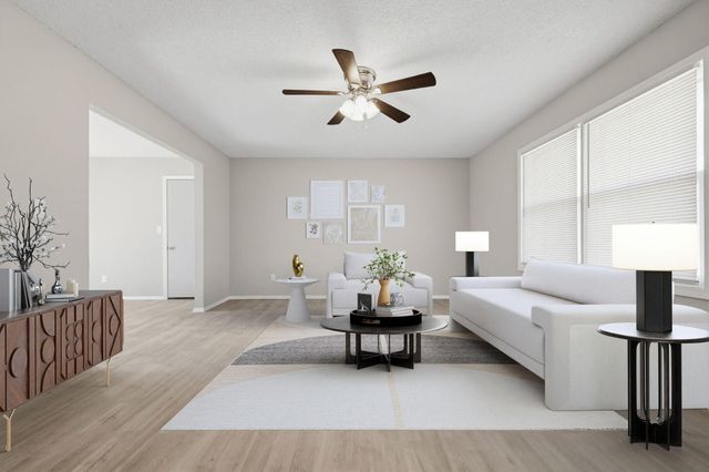 646 S Fort Avenue, Springfield, MO 65806