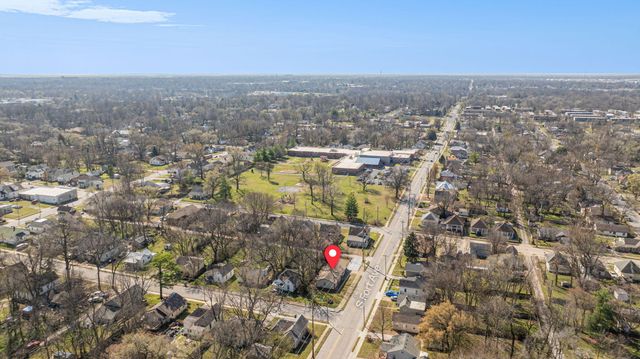 646 S Fort Avenue, Springfield, MO 65806