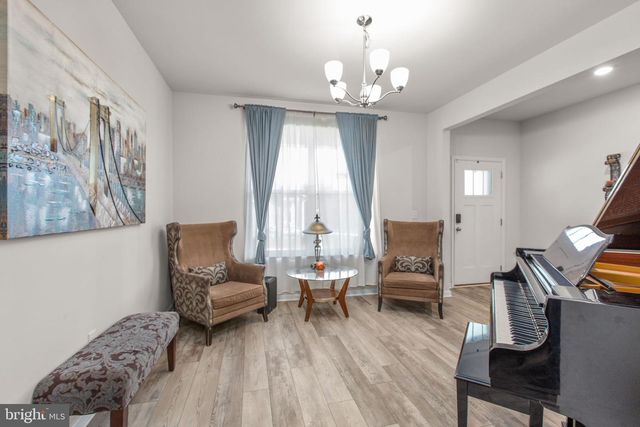 9 MOSSY CREEK LN, Fredericksburg, VA 22405