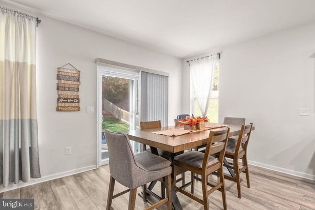 9 MOSSY CREEK LN, Fredericksburg, VA 22405