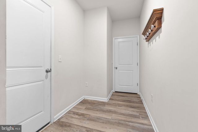 9 MOSSY CREEK LN, Fredericksburg, VA 22405