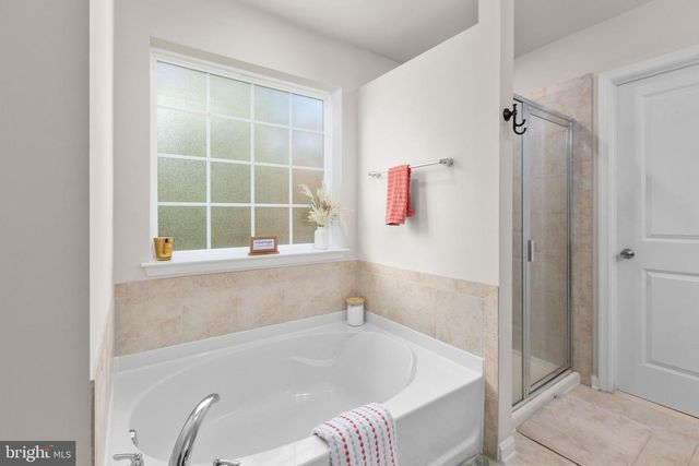 9 MOSSY CREEK LN, Fredericksburg, VA 22405