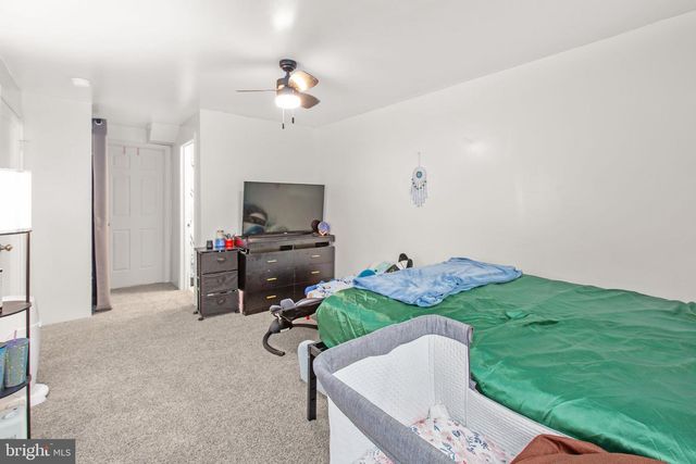 9 MOSSY CREEK LN, Fredericksburg, VA 22405