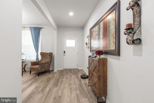 9 MOSSY CREEK LN, Fredericksburg, VA 22405