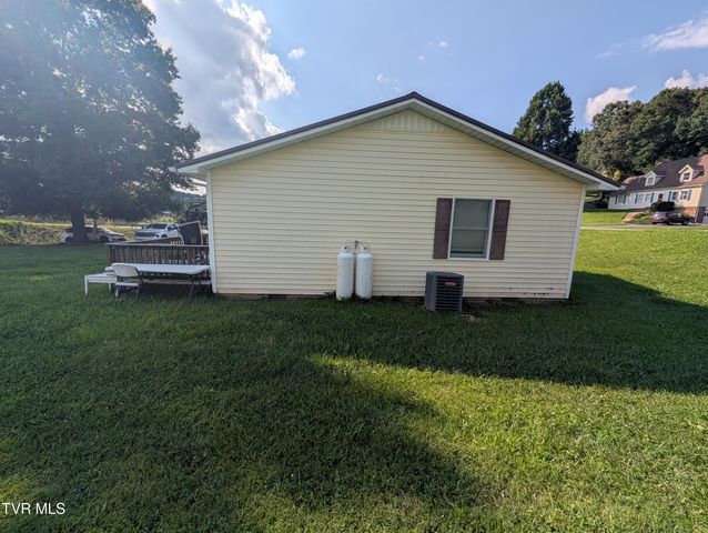 26188 Beech Circle, Abingdon, VA 24211