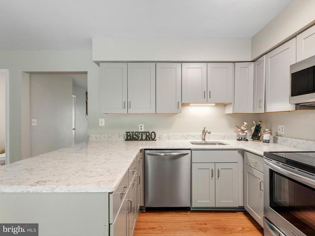 911 BREAKWATER DR, Annapolis, MD 21403