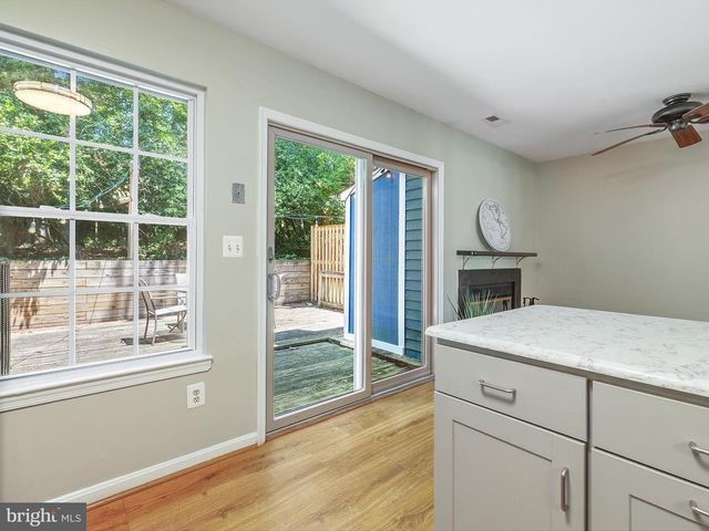 911 BREAKWATER DR, Annapolis, MD 21403