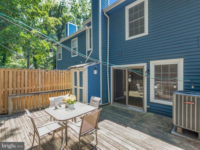 911 BREAKWATER DR, Annapolis, MD 21403