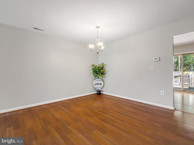 911 BREAKWATER DR, Annapolis, MD 21403