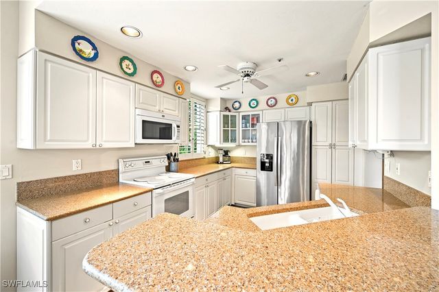 27091 Lake Harbor CT 103, Bonita Springs, FL 34134