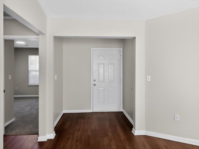 1875 Tamara Way, Spartanburg, SC 29301