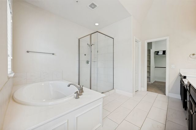 572 Waterloo Drive, Lewisville, TX 75067