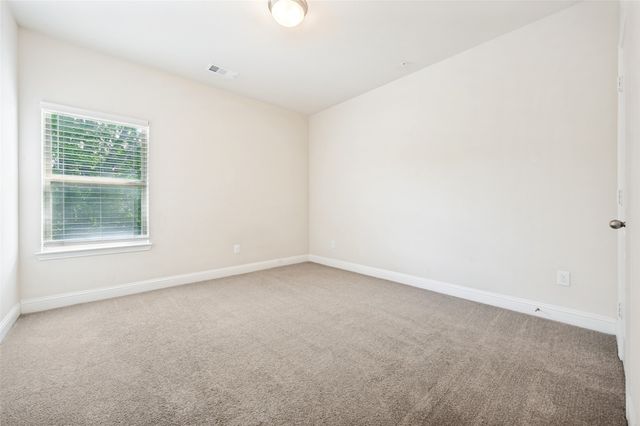 572 Waterloo Drive, Lewisville, TX 75067