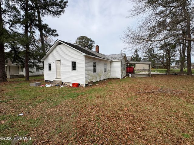 133 Hagar Lane, Pollocksville, NC 28573