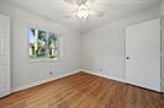 440 Pine Glen Lane B-1, Greenacres, FL 33463