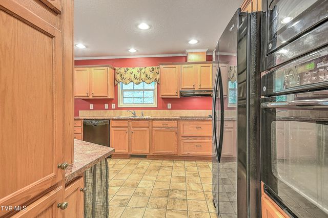 13275 Chip Ridge Road, Abingdon, VA 24210
