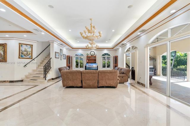 3765 Prairie Ave 3765, Miami Beach, FL 33140