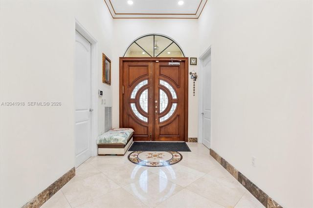 3765 Prairie Ave 3765, Miami Beach, FL 33140