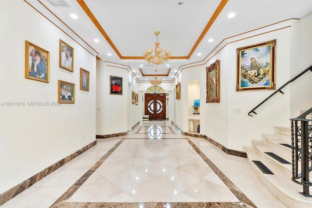 3765 Prairie Ave 3765, Miami Beach, FL 33140