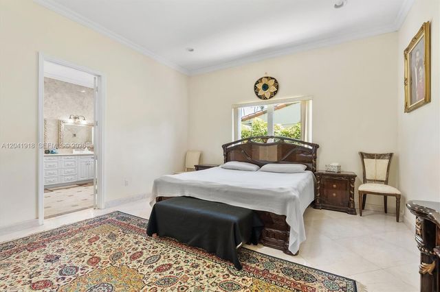 3765 Prairie Ave 3765, Miami Beach, FL 33140