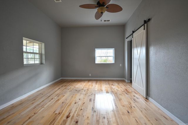 709 Ninth Street, Mena, AR 71953