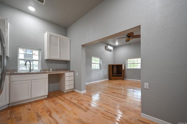 709 Ninth Street, Mena, AR 71953