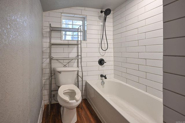 709 Ninth Street, Mena, AR 71953