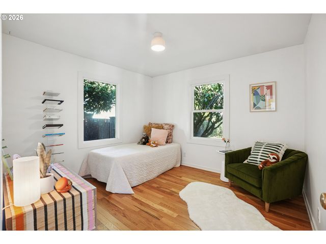 404 Ne 108TH Ave, Portland, OR 97220