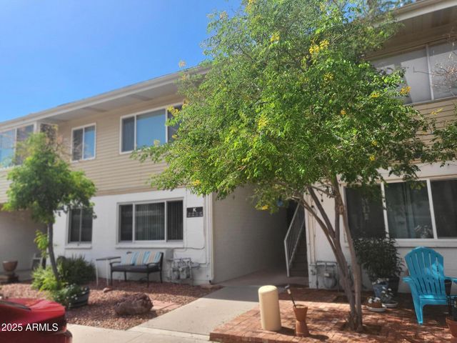 8210 E GARFIELD Street K205, Scottsdale, AZ 85257