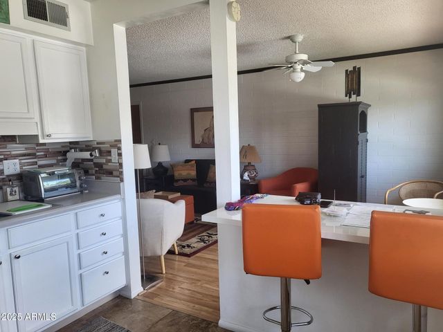 8210 E GARFIELD Street K205, Scottsdale, AZ 85257