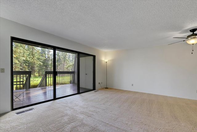 15430 Kingsbury Cir, Grass Valley, CA 95949