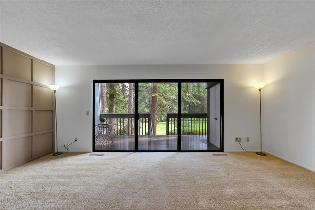 15430 Kingsbury Cir, Grass Valley, CA 95949