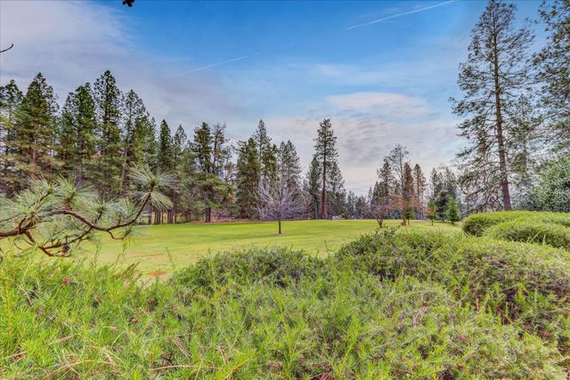 15430 Kingsbury Cir, Grass Valley, CA 95949
