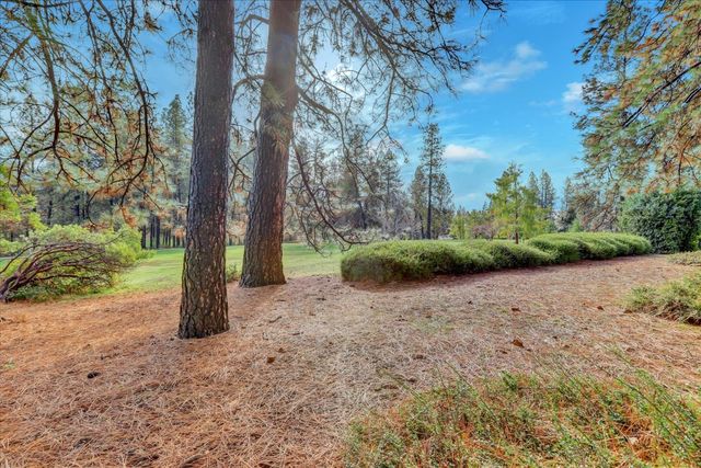 15430 Kingsbury Cir, Grass Valley, CA 95949