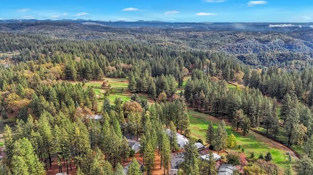 15430 Kingsbury Cir, Grass Valley, CA 95949