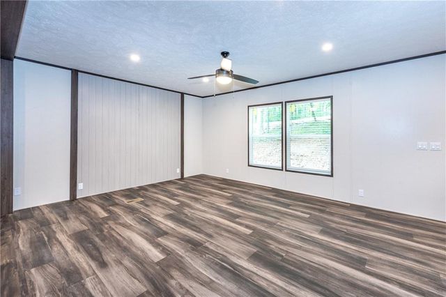 522 Refuge Valley Road, Jasper, GA 30143